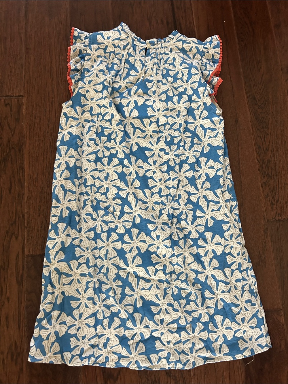 THML Blue and White Floral Shift Dress with Cap Sleeves - Picture 4 of 5